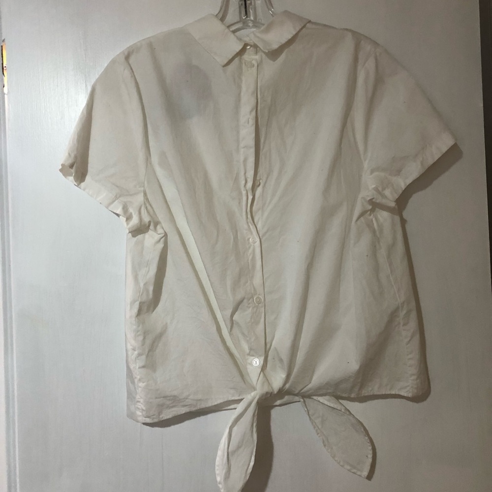 Lush White Blouse with Embroidered Flower Short Sleeve Shirt - Picture 3 of 4